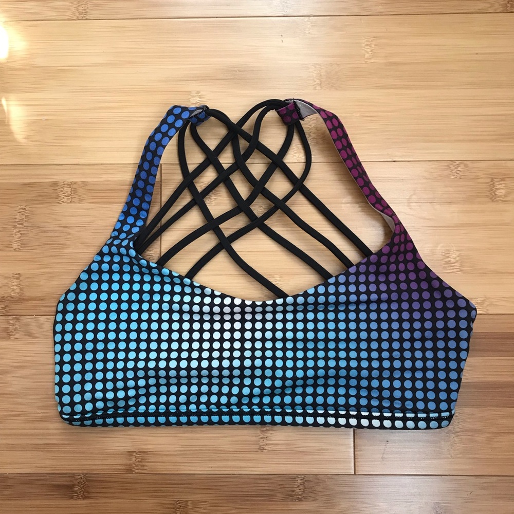 Lululemon Free To Be bra